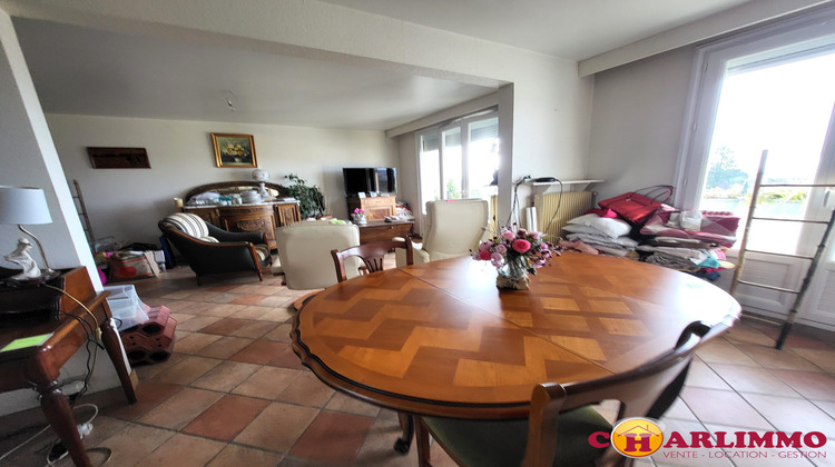 Ma-Cabane - Vente Appartement Saint-Junien, 82 m²