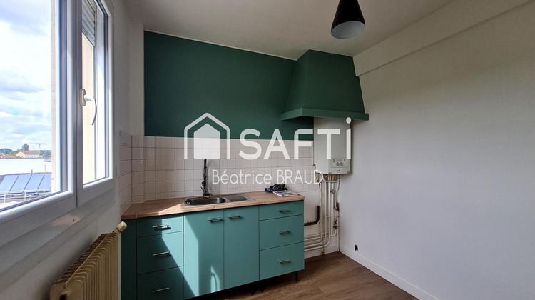 Ma-Cabane - Vente Appartement Saint-Junien, 82 m²