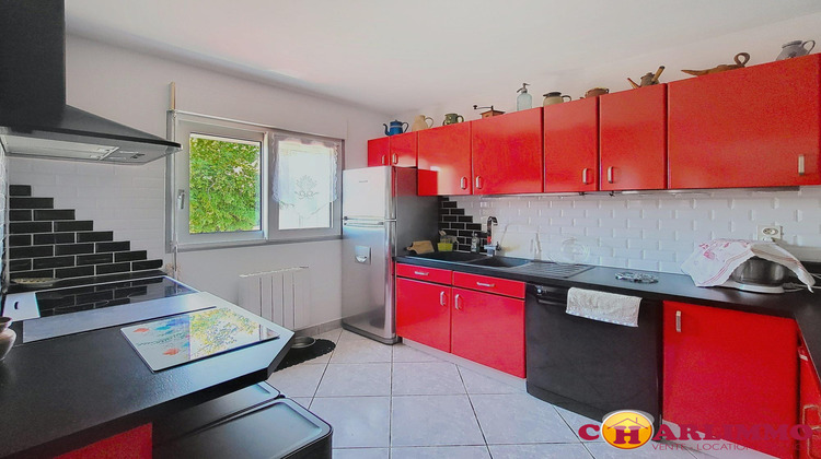 Ma-Cabane - Vente Appartement Saint-Junien, 75 m²