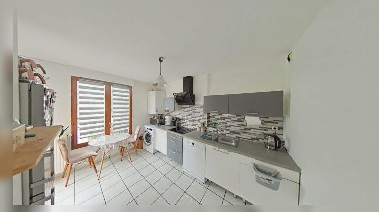 Ma-Cabane - Vente Appartement Saint-Just-Saint-Rambert, 76 m²