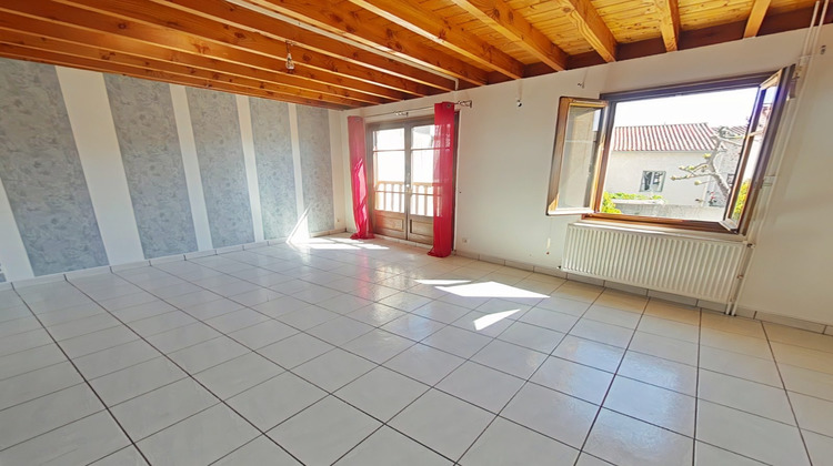 Ma-Cabane - Vente Appartement Saint-Just-Saint-Rambert, 85 m²