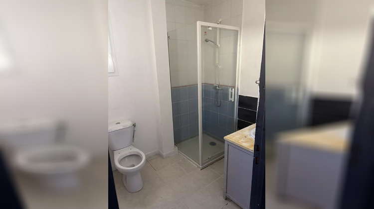 Ma-Cabane - Vente Appartement Saint-Laurent-de-Cerdans, 75 m²