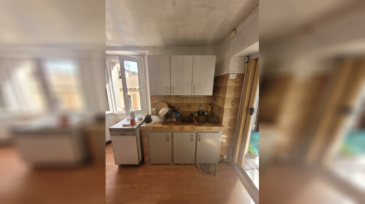 Ma-Cabane - Vente Appartement Saint-Laurent-de-Cerdans, 49 m²