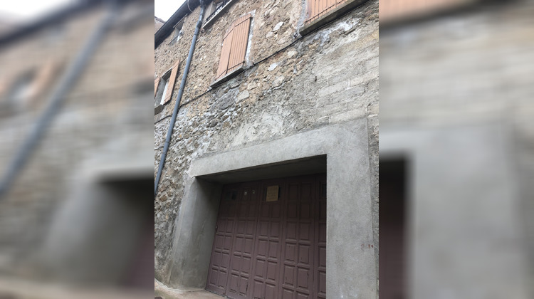 Ma-Cabane - Vente Appartement Saint-Laurent-de-Cerdans, 49 m²