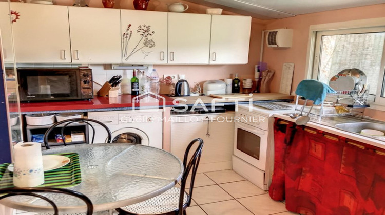 Ma-Cabane - Vente Appartement Saint-Laurent-de-Cerdans, 40 m²