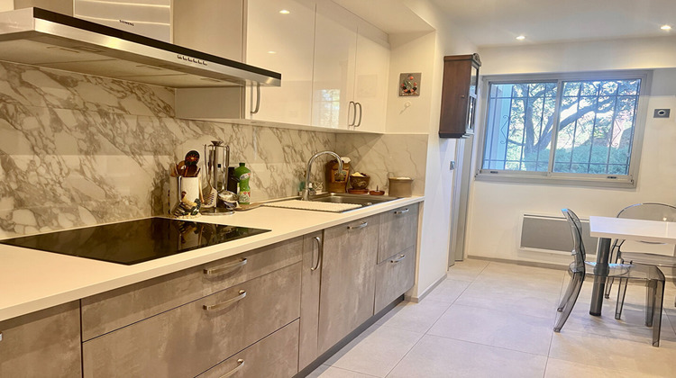 Ma-Cabane - Vente Appartement SAINT-LAURENT-DU-VAR, 99 m²