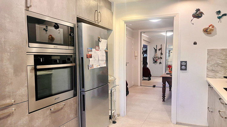 Ma-Cabane - Vente Appartement SAINT-LAURENT-DU-VAR, 99 m²