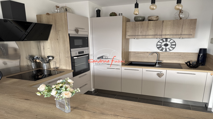 Ma-Cabane - Vente Appartement Saint-Laurent-du-Var, 57 m²