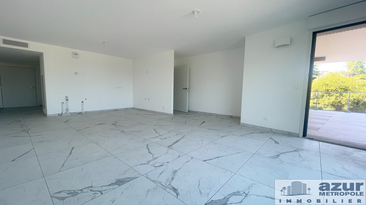 Ma-Cabane - Vente Appartement Saint-Laurent-du-Var, 59 m²