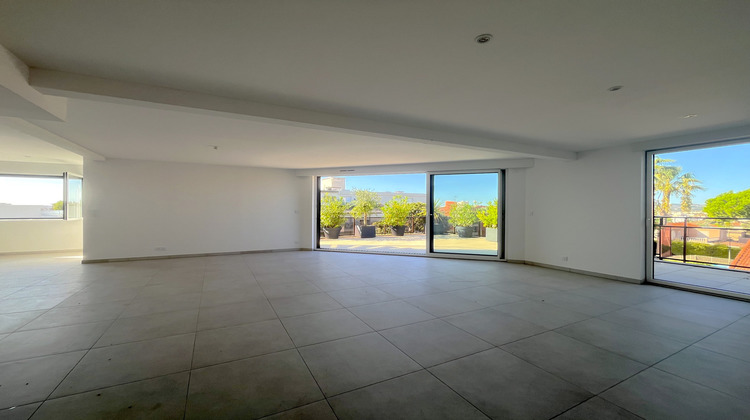 Ma-Cabane - Vente Appartement Saint-Laurent-du-Var, 133 m²