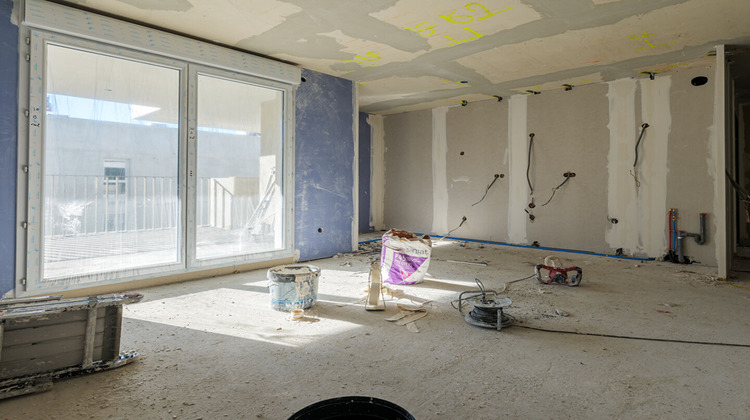 Ma-Cabane - Vente Appartement SAINT-LAURENT-DU-VAR, 65 m²