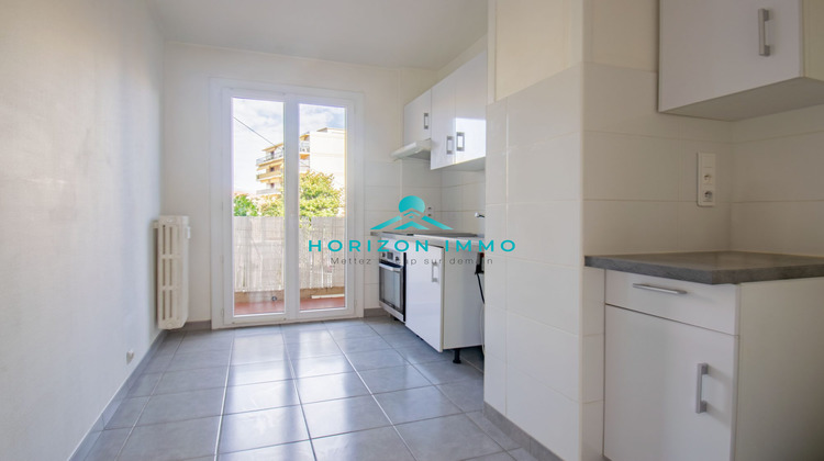 Ma-Cabane - Vente Appartement Saint-Laurent-du-Var, 60 m²
