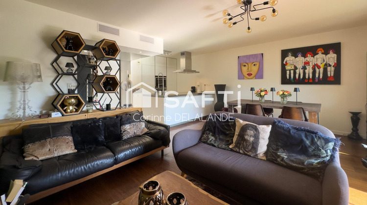 Ma-Cabane - Vente Appartement Saint-Laurent-du-Var, 70 m²