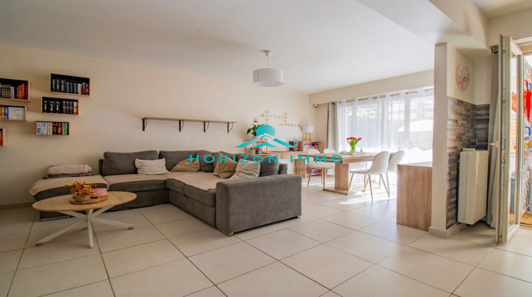 Ma-Cabane - Vente Appartement Saint-Laurent-du-Var, 64 m²