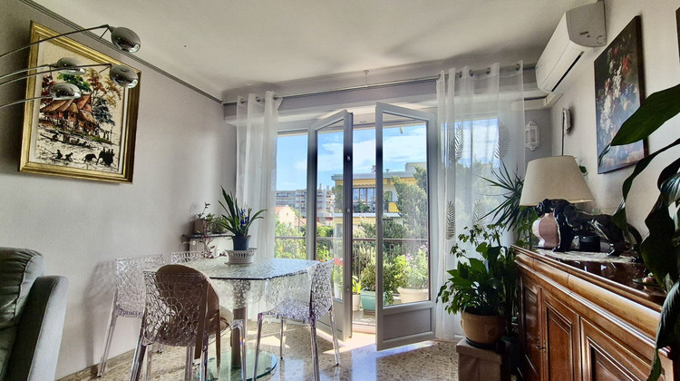 Ma-Cabane - Vente Appartement Saint-Laurent-du-Var, 82 m²
