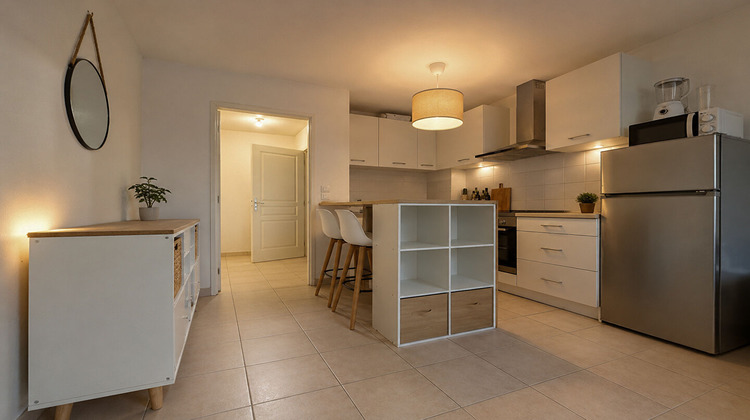 Ma-Cabane - Vente Appartement SAINT-LAURENT-DU-VAR, 44 m²