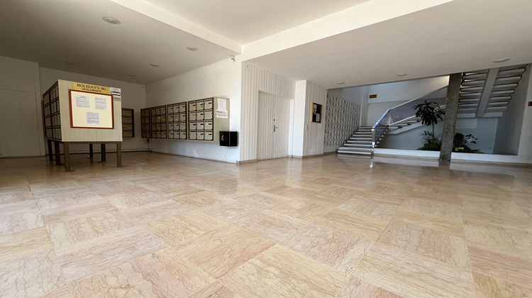 Ma-Cabane - Vente Appartement SAINT-LAURENT-DU-VAR, 30 m²