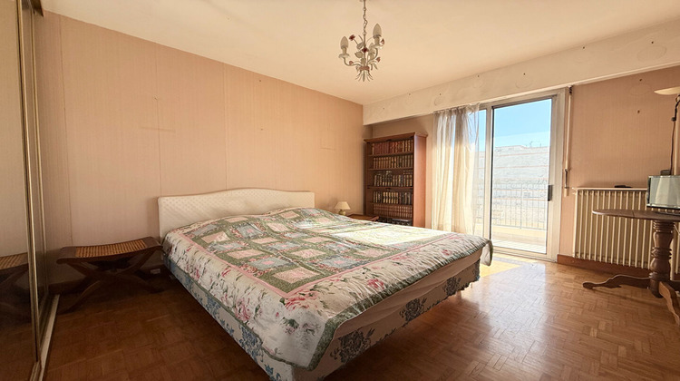 Ma-Cabane - Vente Appartement SAINT-LAURENT-DU-VAR, 71 m²