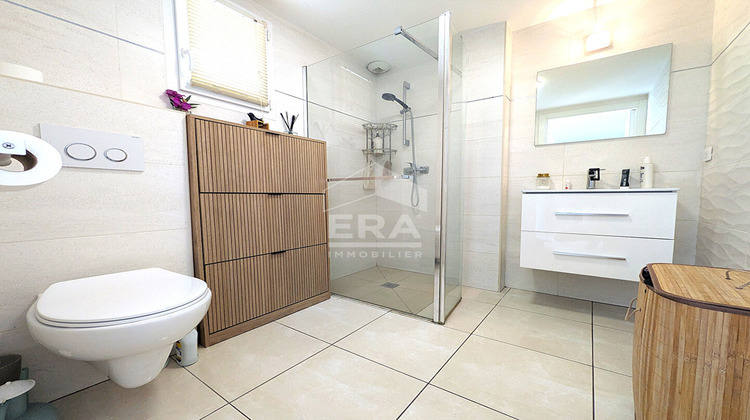 Ma-Cabane - Vente Appartement SAINT-LAURENT-DU-VAR, 80 m²