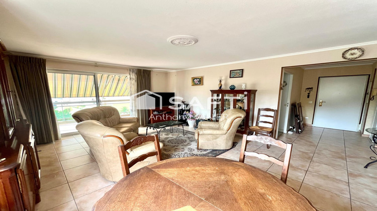 Ma-Cabane - Vente Appartement Saint-Laurent-du-Var, 93 m²