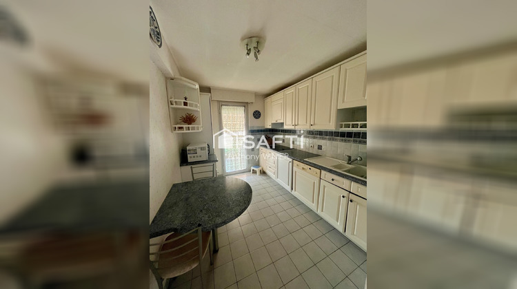 Ma-Cabane - Vente Appartement Saint-Laurent-du-Var, 93 m²