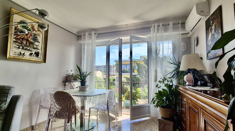 Ma-Cabane - Vente Appartement Saint-Laurent-du-Var, 82 m²