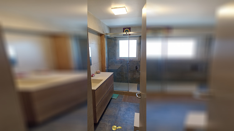 Ma-Cabane - Vente Appartement Saint-Louis, 75 m²