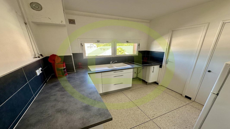 Ma-Cabane - Vente Appartement SAINT MANDRIER SUR MER, 49 m²