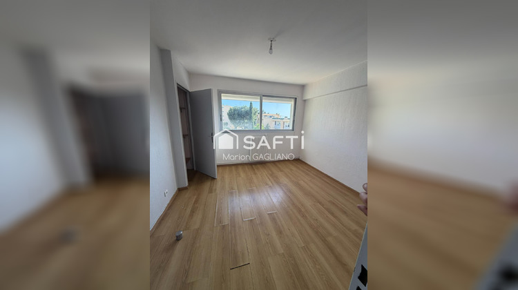 Ma-Cabane - Vente Appartement Saint-Mandrier-sur-Mer, 76 m²