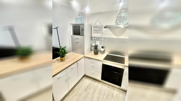 Ma-Cabane - Vente Appartement Saint-Martin, 49 m²