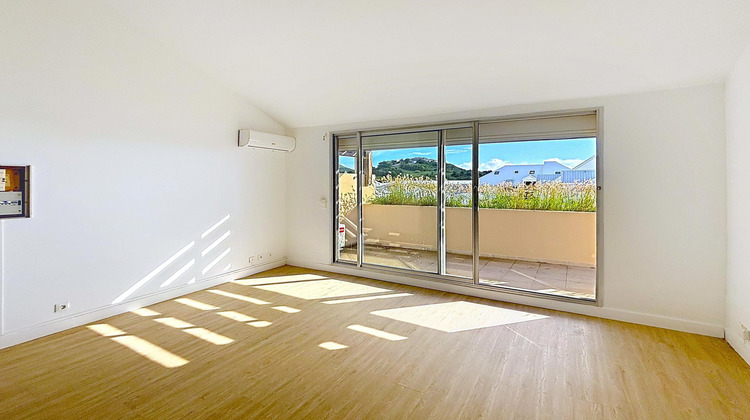 Ma-Cabane - Vente Appartement Saint-Martin, 70 m²