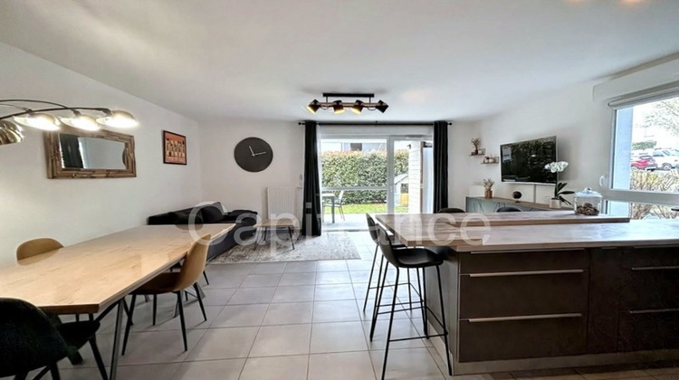 Ma-Cabane - Vente Appartement SAINT MARTIN BELLEVUE, 87 m²