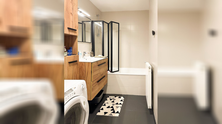 Ma-Cabane - Vente Appartement SAINT MARTIN BELLEVUE, 47 m²
