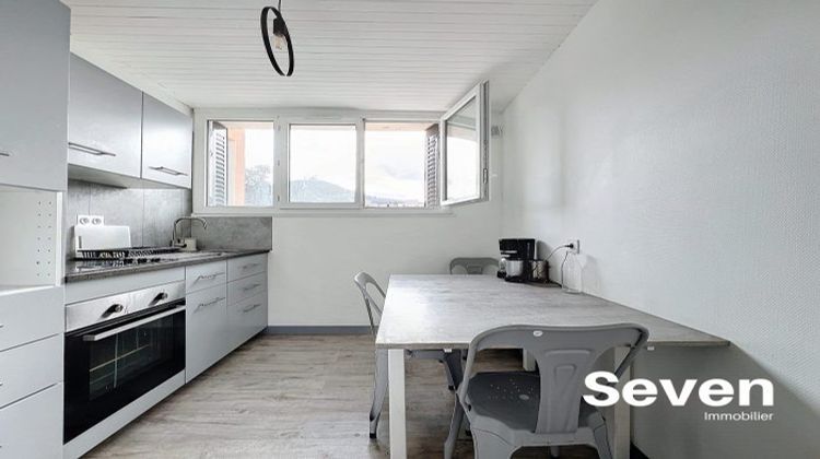 Ma-Cabane - Vente Appartement Saint-Martin-d'Hères, 66 m²