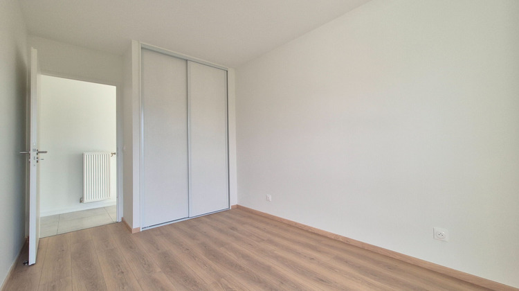 Ma-Cabane - Vente Appartement SAINT-MARTIN-D'HERES, 66 m²