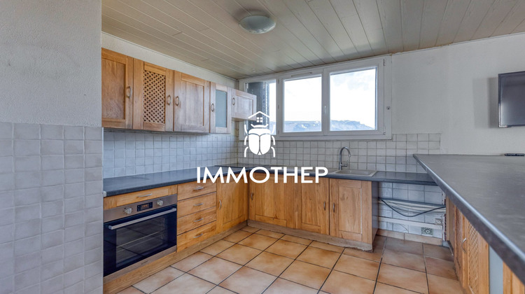 Ma-Cabane - Vente Appartement Saint-Martin-d'Hères, 82 m²