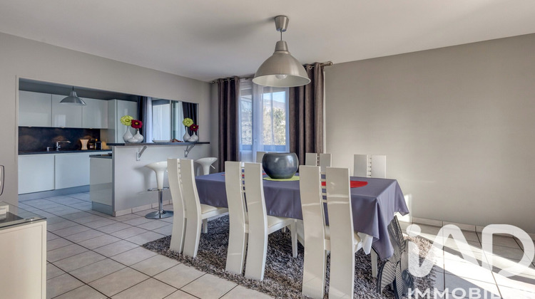 Ma-Cabane - Vente Appartement Saint-Martin-d'Hères, 105 m²