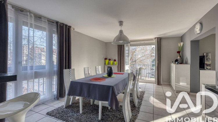 Ma-Cabane - Vente Appartement Saint-Martin-d'Hères, 105 m²