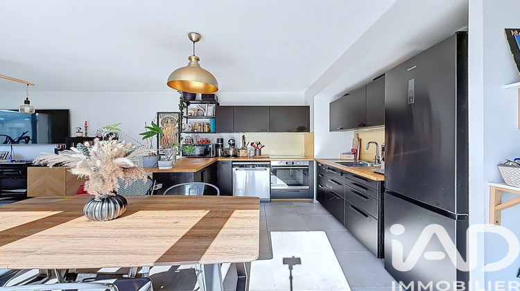 Ma-Cabane - Vente Appartement Saint-Martin-d'Hères, 84 m²