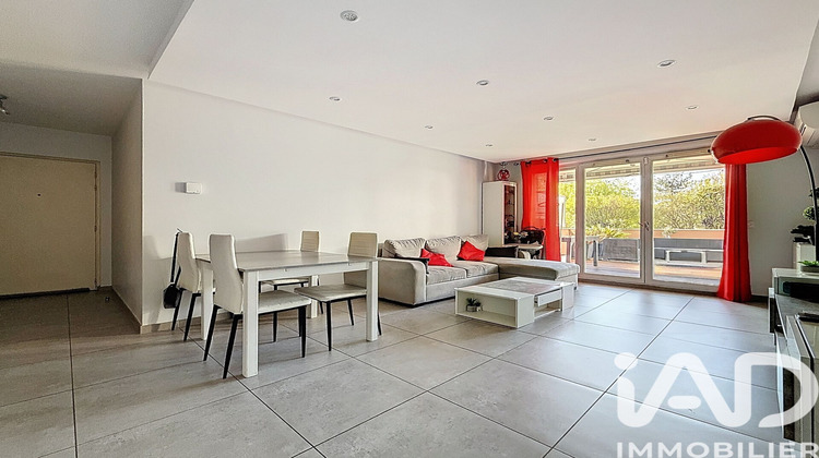 Ma-Cabane - Vente Appartement Saint-Martin-d'Hères, 79 m²