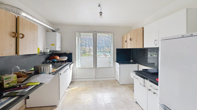 Ma-Cabane - Vente Appartement Saint-Martin-d'Hères, 60 m²