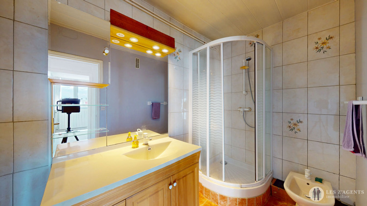 Ma-Cabane - Vente Appartement SAINT-MARTIN-D'HERES, 69 m²