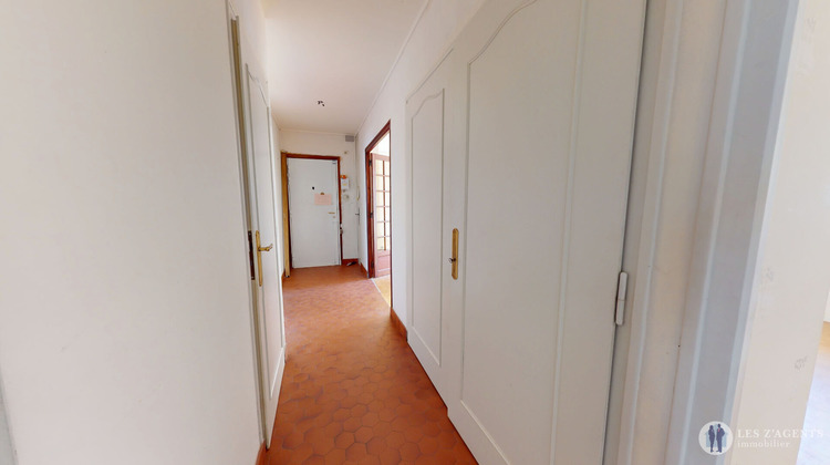 Ma-Cabane - Vente Appartement SAINT-MARTIN-D'HERES, 61 m²