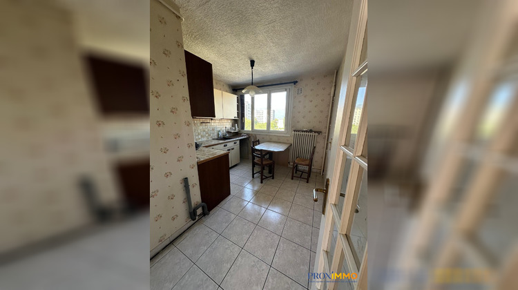Ma-Cabane - Vente Appartement Saint-Martin-d'Hères, 70 m²