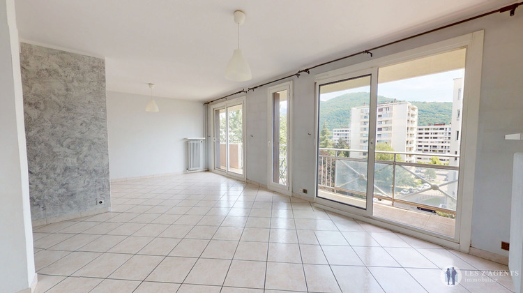Ma-Cabane - Vente Appartement SAINT-MARTIN-D'HERES, 70 m²