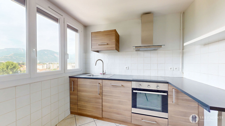 Ma-Cabane - Vente Appartement SAINT-MARTIN-D'HERES, 70 m²