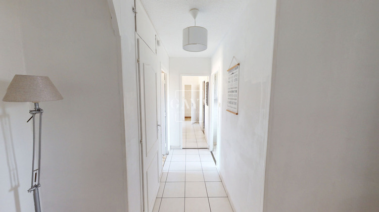 Ma-Cabane - Vente Appartement SAINT-MARTIN-D'HERES, 69 m²