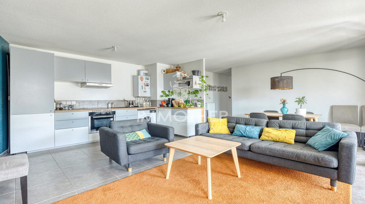 Ma-Cabane - Vente Appartement Saint-Martin-d'Hères, 80 m²