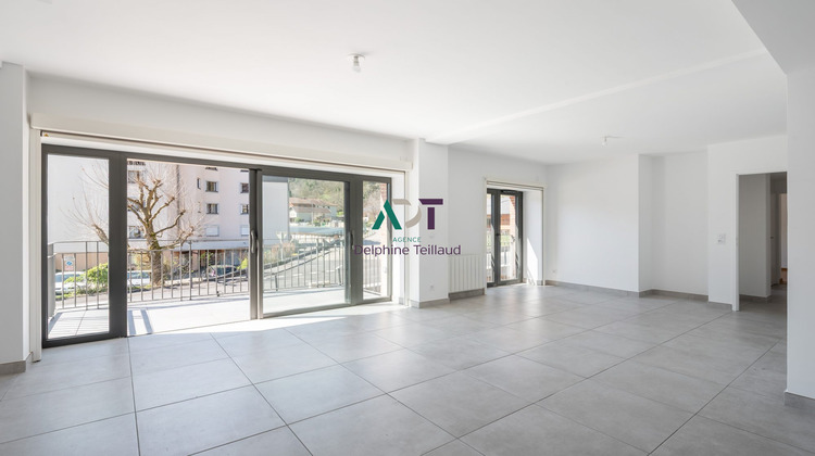 Ma-Cabane - Vente Appartement Saint-Martin-d'Uriage, 94 m²