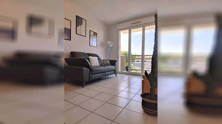 Ma-Cabane - Vente Appartement SAINT MARTIN D HERES, 38 m²